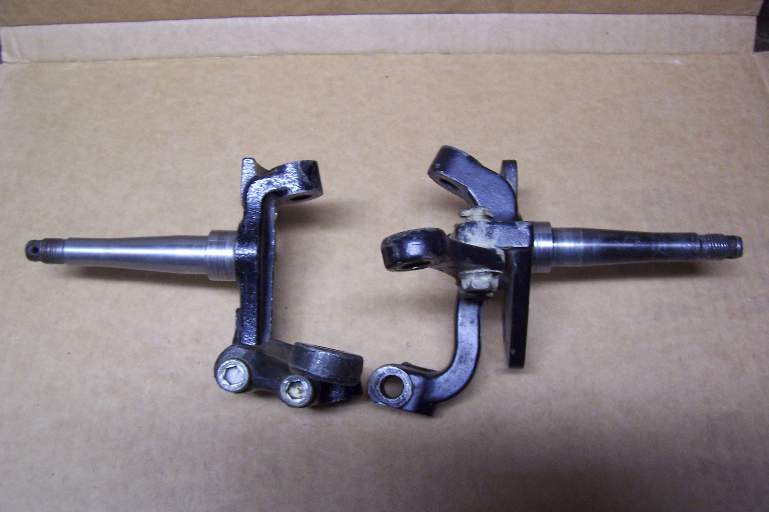 Heim joints vs Ball joints, Banshee spindles vs Blaster spindles