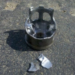 broken piston2