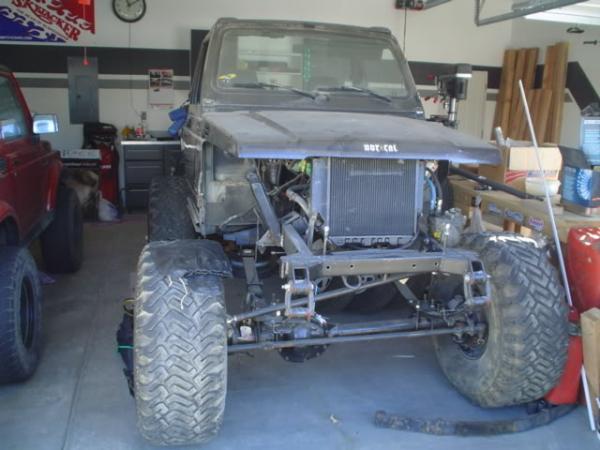 My Samurai under the knife. Yes those are 38x15.50s on a Sammi