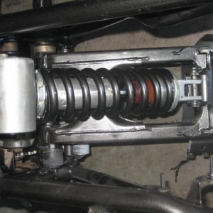 z400 shock fits with the airbox where it is stock