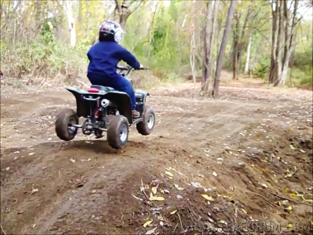 son was 5yrs old he owned that quad lol