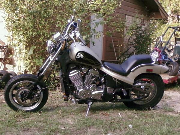 This was my Honda VT600 the hole front end came off a older honda cause the guy I got it from hit a car so after changing parts this is what I drove for 2 years. Kinda looks like a chopper