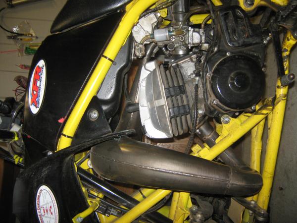 wiseco reeds, fmf fatty pipe, dg silencer, bead blaster head, hot rods rod, wiseco piston, msr handlebars, razr tiers, n many more